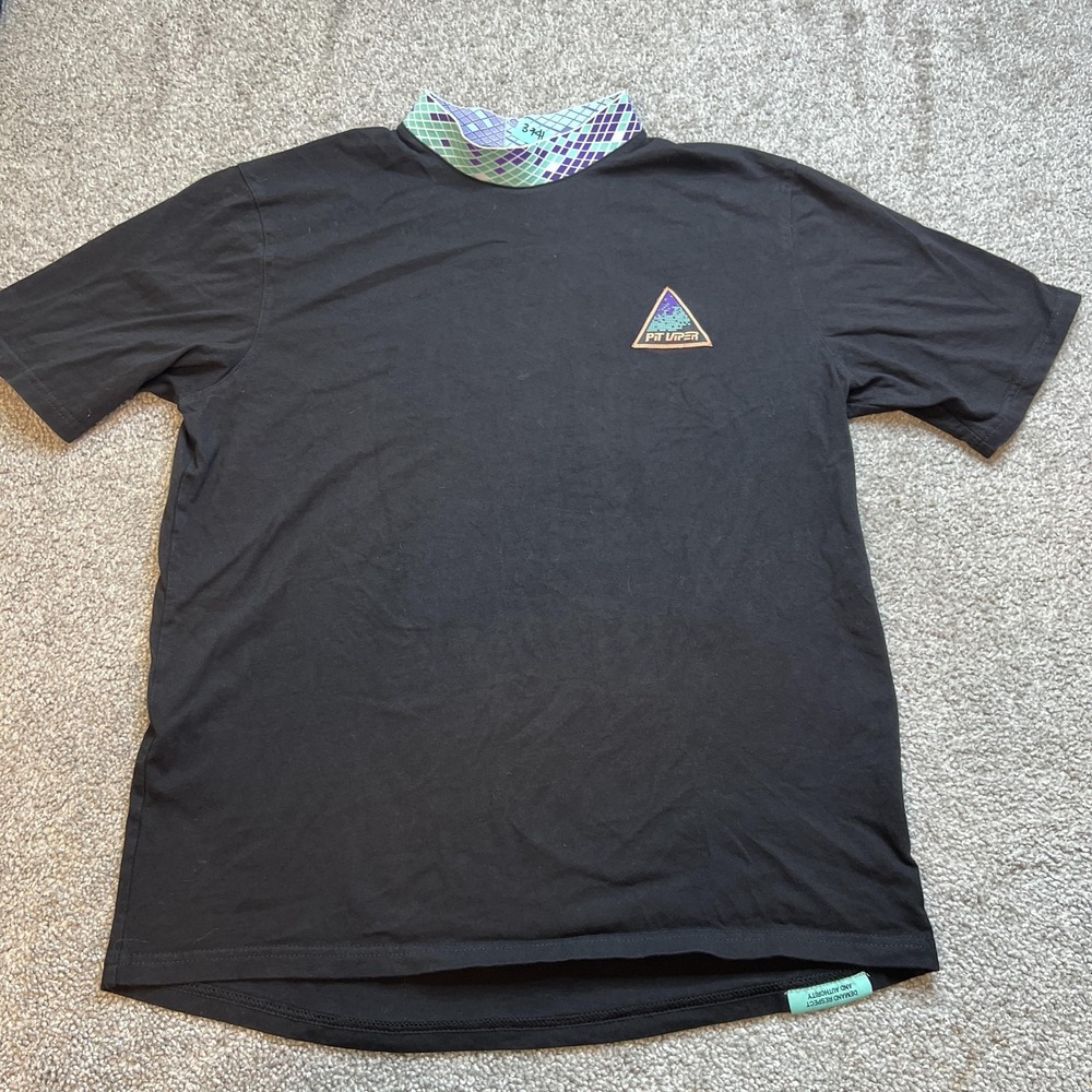 Pit Viper Shirt Mens Medium Black Purple Green Retro Mock Neck Tee‎ Graphic Top